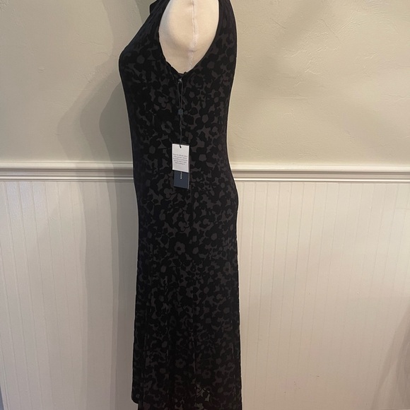 Tommy Hilfiger Velvet Dress NWT Size 4 - Picture 5 of 10